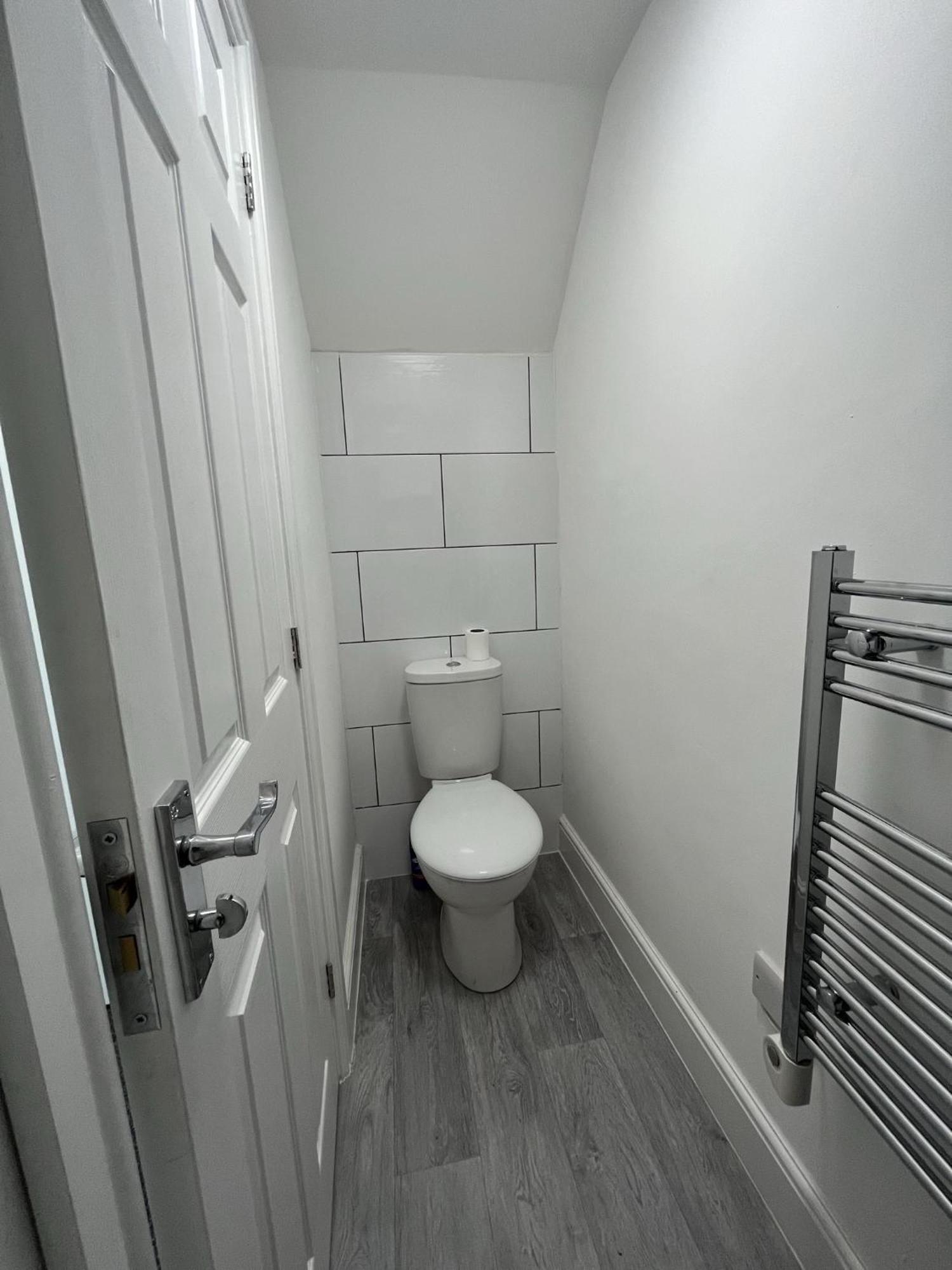 Modern 1 Bed Studios For Comfy Stay In Preston Preston  Room photo